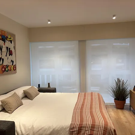 Apartamento Terrazas I Lujo Frente A La Plaza De Santa Eufemia *